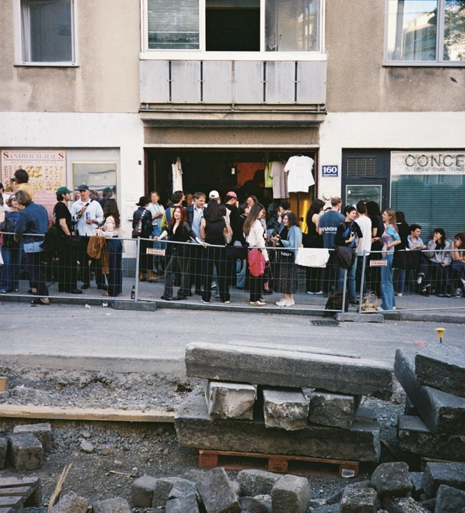 Sebastian Caballero, Maria Covrig, Daniel Koller