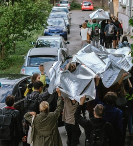 Neo-futuristic Walks