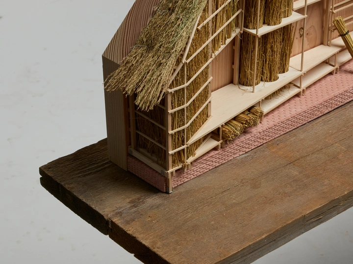 Developing a climate responsive material practice