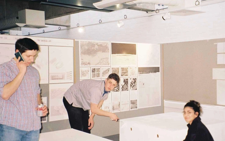 Architecture in the divide