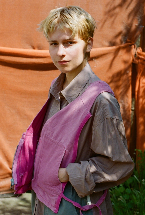 the sign are collapsing, and no longer certain