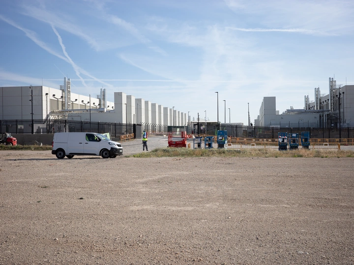 Cloud Factories: Reimagining Peripheral Landscapes