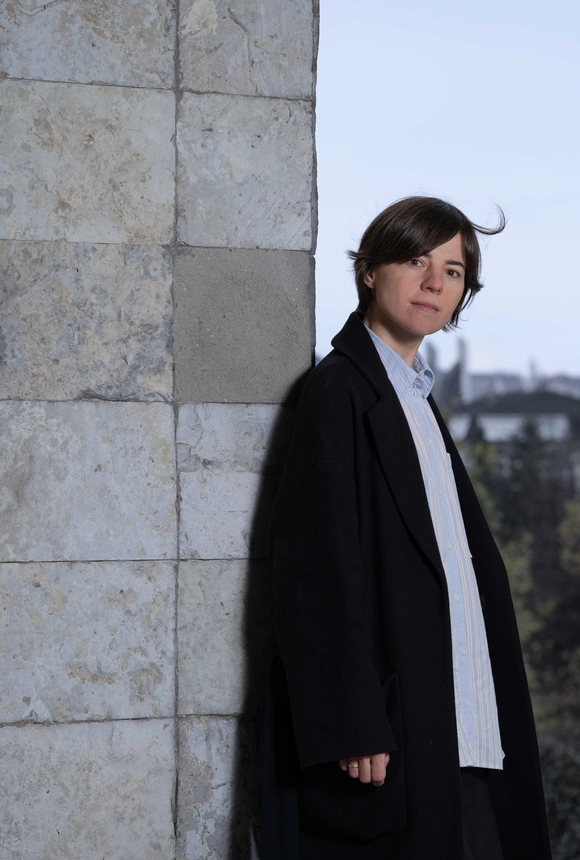 Circularity on the Edge