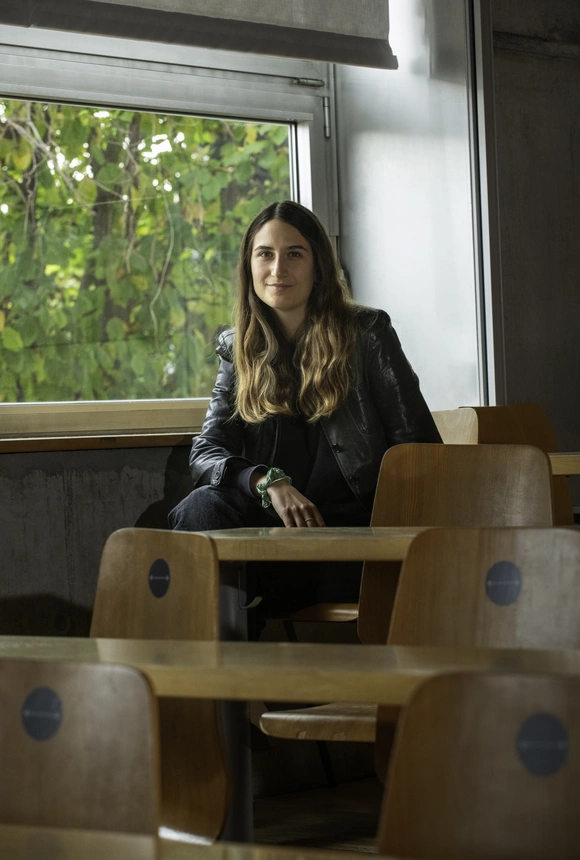 Project for a non-speculative architecture