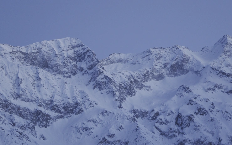 Mountains as Cosmic Sensoriums