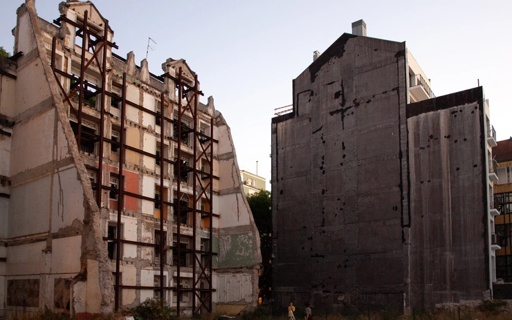 Experimental Facades