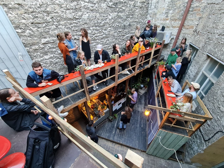 ÕU Osteria and Office: Community Experiment